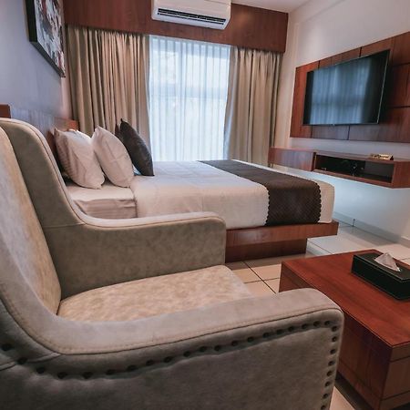 Fortview Suites Kāsaragod Zewnętrze zdjęcie