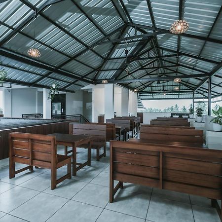 Fortview Suites Kāsaragod Zewnętrze zdjęcie