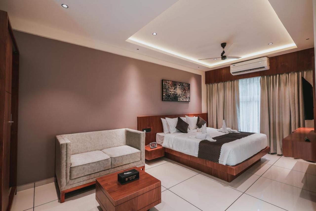 Fortview Suites Kāsaragod Zewnętrze zdjęcie